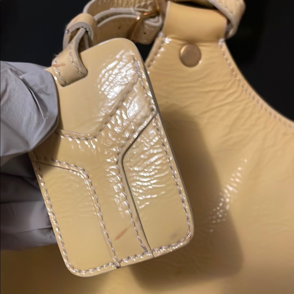 Yves Saint Laurent Cream and Yellow Shoulder Bag with Structured Design - Picture 16 of 16